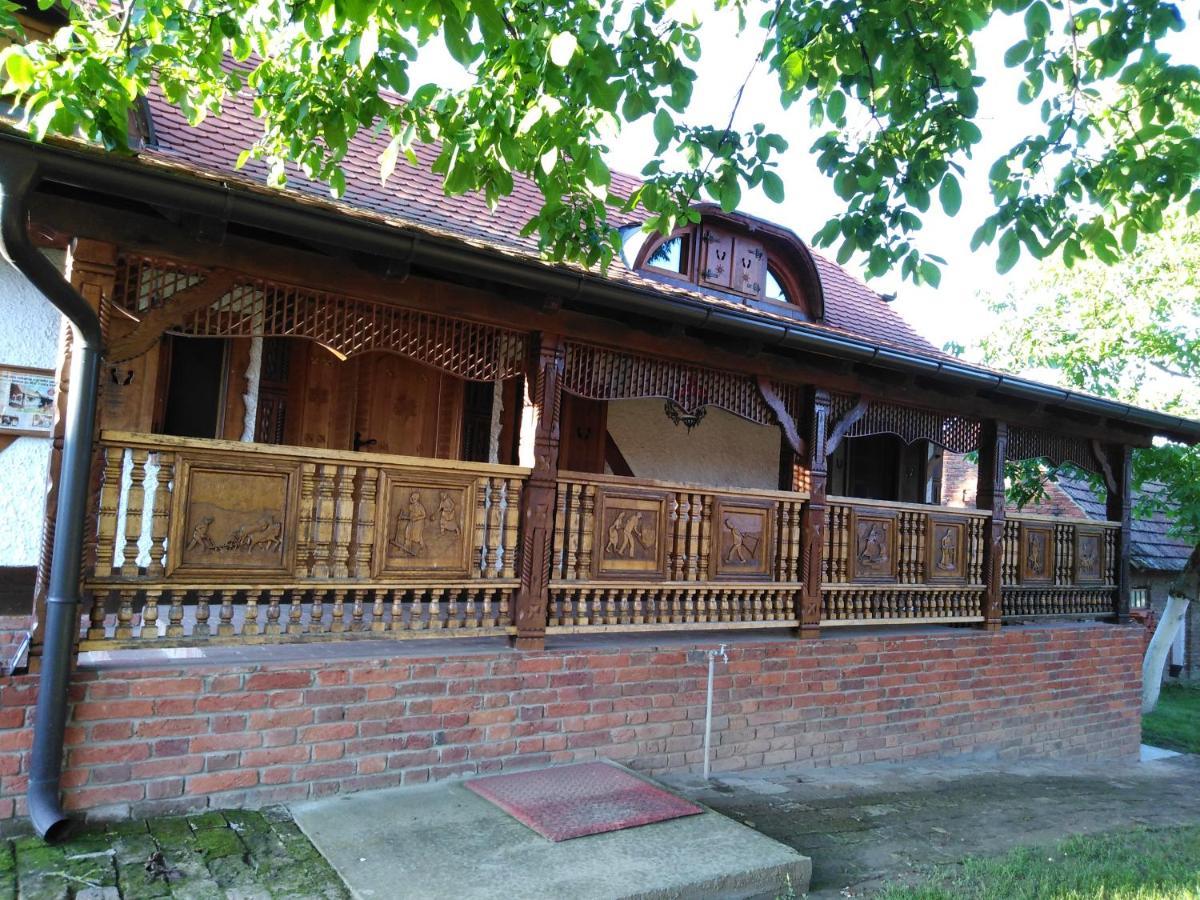 Umjetnicka Etno Kuca Luka Apartment Podravske Sesvete Ngoại thất bức ảnh